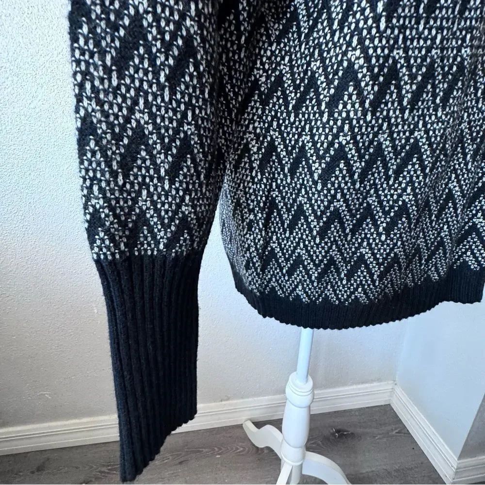 Ellen Tracy Turtleneck Sweater Black White Chevron SZ XL - Picture 7 of 15